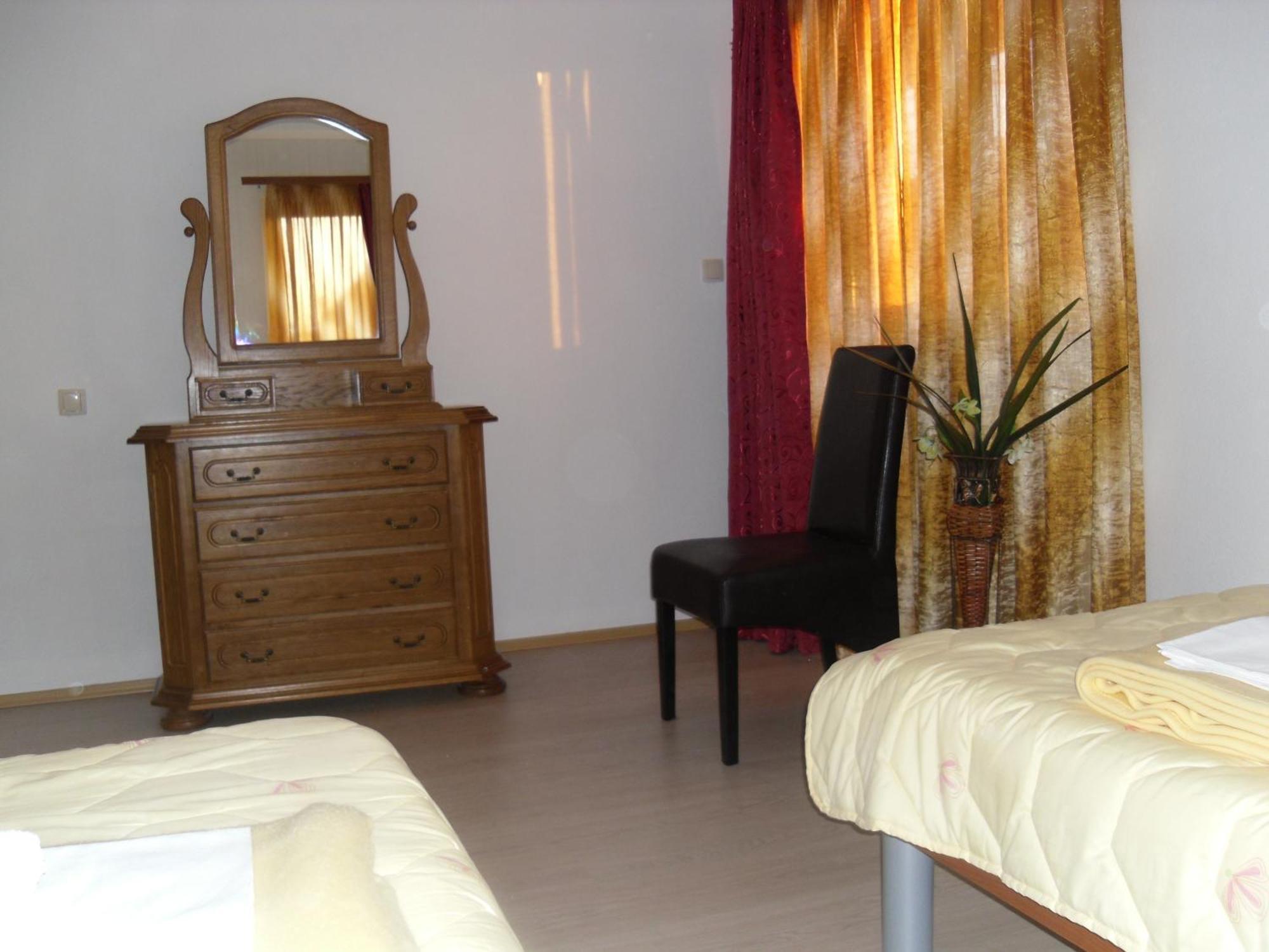 Bed and Breakfast Pansion Alfa à Međugorje Extérieur photo