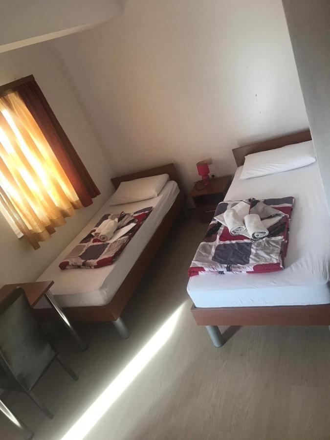 Bed and Breakfast Pansion Alfa à Međugorje Extérieur photo